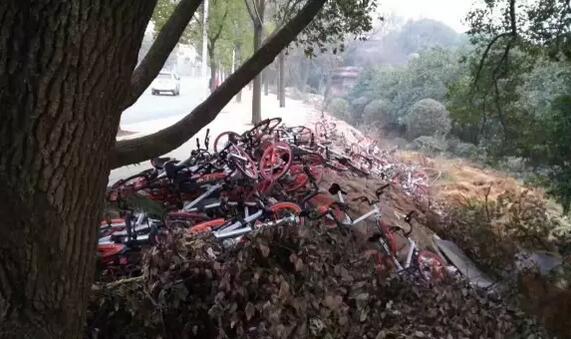 ���G����Ħ�݆�܇